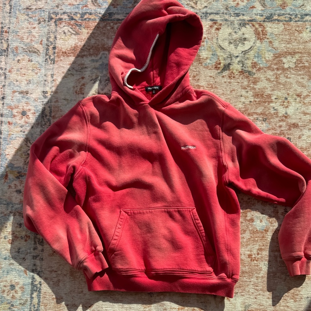 MADHAPPY sweatshirt